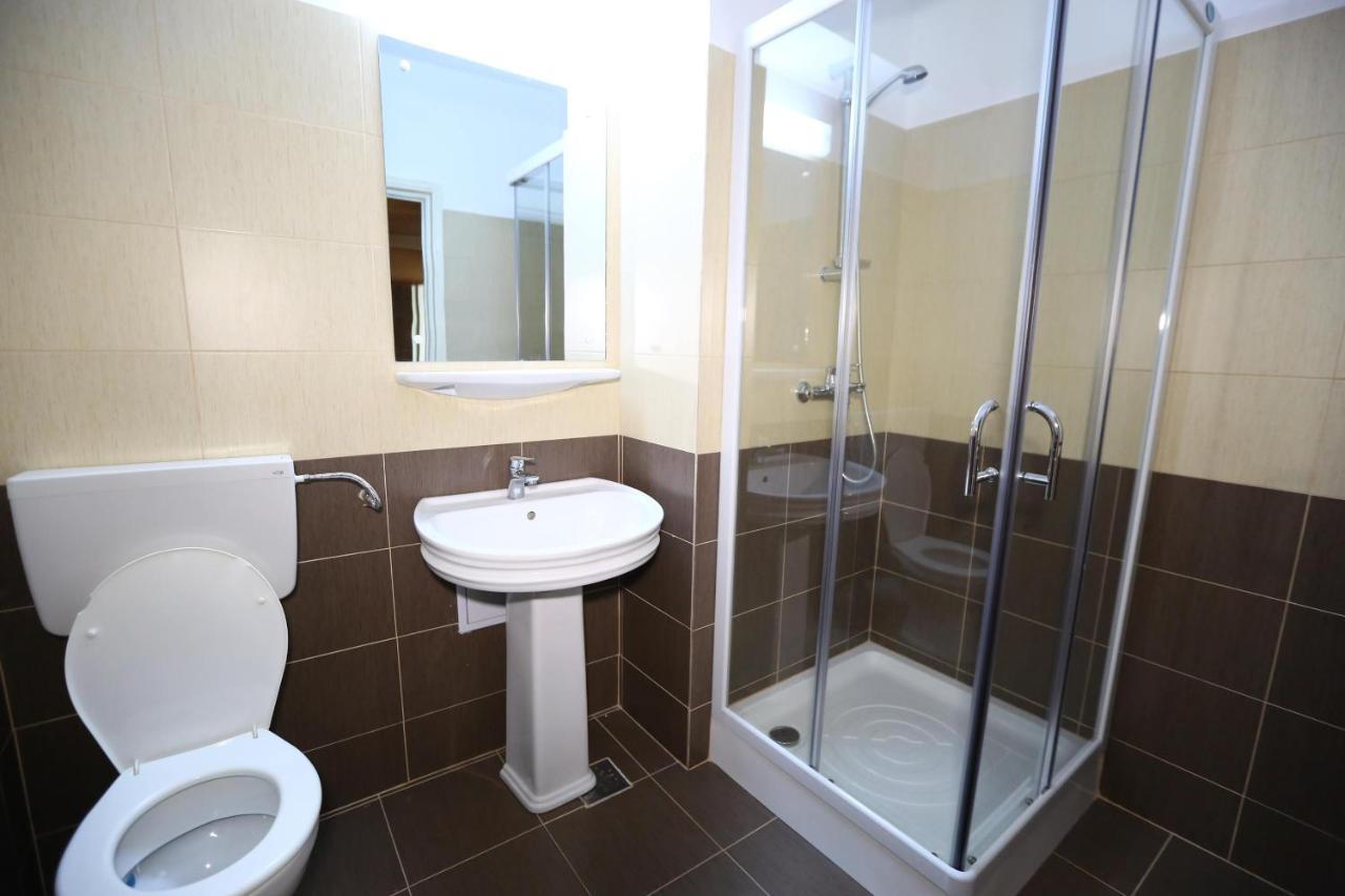 Hotel Moldova Bîrlad Екстериор снимка